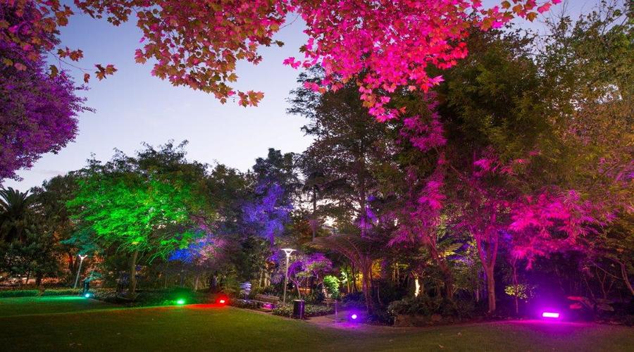 How to Select the Best Lighting Hire Equipment